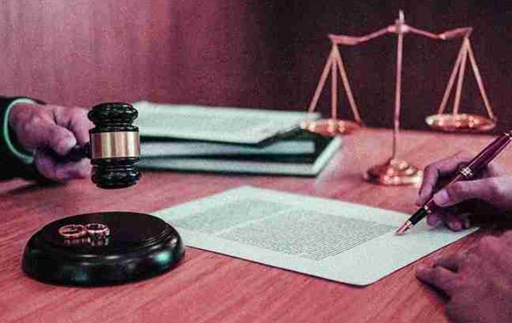 Mutual Divorce Lawyers in Indirapuram
