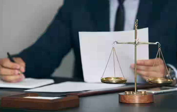 top Divorce Lawye in Kausambi